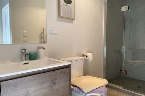 Photo of property in 15 Paetai Lane, Te Atatu Peninsula, 0610