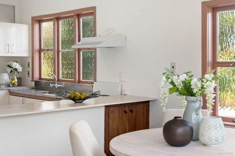 Photo of property in 72 Shoreham Street, Avondale, Auckland, 0600