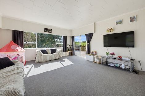 Photo of property in 131 Tiromoana Road, Maata, Eltham, 4398