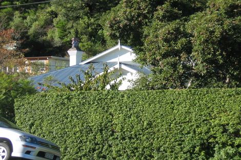 Photo of property in 305 Muritai Road, Eastbourne, Lower Hutt, 5013