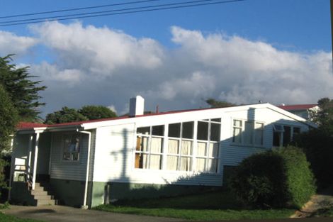 Photo of property in 120 Castor Crescent, Cannons Creek, Porirua, 5024