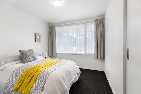 Photo of property in 8/74 Derwent Street, Island Bay, Wellington, 6023