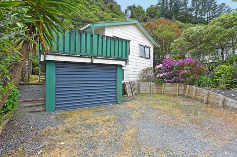 Photo of property in 103 Gillespies Road, Birchville, Upper Hutt, 5018