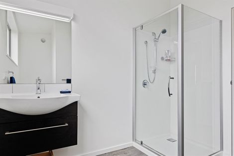 Photo of property in 24 Lonsdale Street, New Brighton, Christchurch, 8083