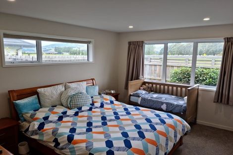 Photo of property in 37 Maka Lane, Halswell, Christchurch, 8025