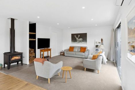 Photo of property in 35 Campbell Road, Wanaka, 9305