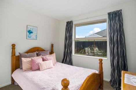 Photo of property in 13 Brockelbank Drive, Kaiapoi, 7630