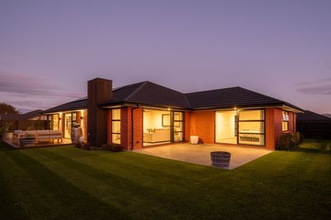 Photo of property in 23 Rose Manor Drive, Springlands, Blenheim, 7201