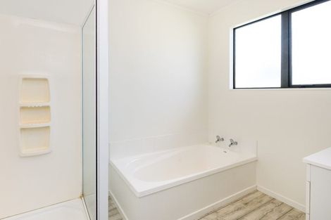 Photo of property in 11 Jordan Way, Kelvin Grove, Palmerston North, 4414