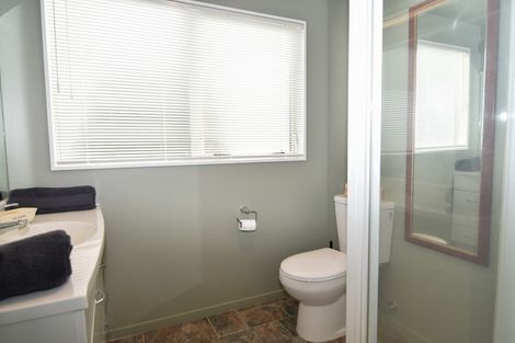 Photo of property in Villa Estate, 52/55 Armstrong Avenue, Carterton, 5713