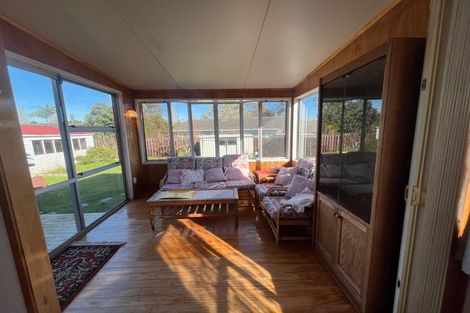 Photo of property in 39 Marvon Downs Avenue, Pakuranga Heights, Auckland, 2010