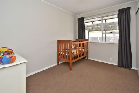 Photo of property in 14 Cob Crescent, Woolston, Christchurch, 8062