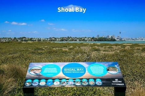 Photo of property in 2/43 Northumberland Avenue, Belmont, Auckland, 0622