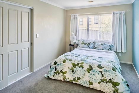 Photo of property in 21 Paparoa Crescent, Aotea, Porirua, 5024