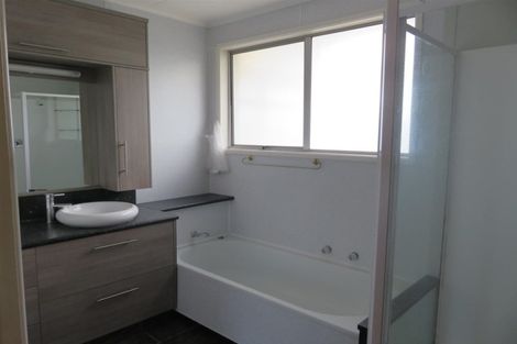 Photo of property in 87 Clawton Street, Westown, New Plymouth, 4310