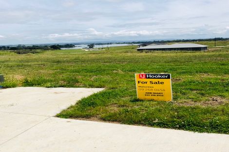 Photo of property in 61 Mclarin Road, Glenbrook, Waiuku, 2681