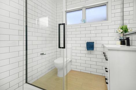 Photo of property in 13a Wilford Street, Wallaceville, Upper Hutt, 5018