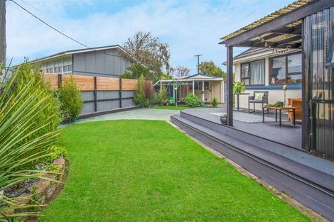 Photo of property in 19 Twynham Place, Aranui, Christchurch, 8061