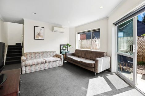 Photo of property in 2/19 Abbotsford Street, Whitiora, Hamilton, 3200