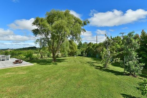 Photo of property in 315 Kahikatea Flat Road, Waitoki, Kaukapakapa, 0871