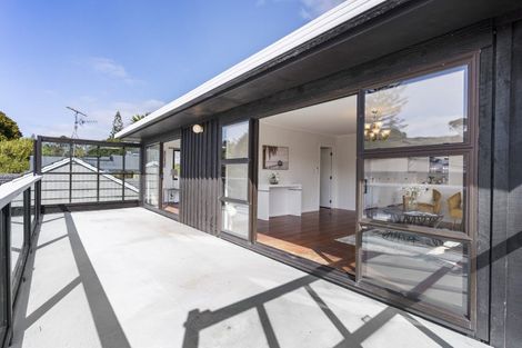 Photo of property in 10b Matipo Road, Mairangi Bay, Auckland, 0630