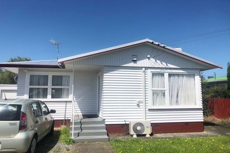 Photo of property in 6 Linley Place, Levin, 5510