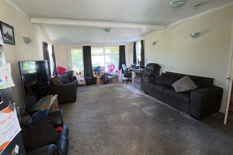 Photo of property in 33 Chippendale Crescent, Birkdale, Auckland, 0626