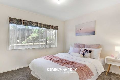 Photo of property in 43 Rose Street, Ranui, Porirua, 5024