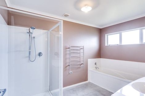 Photo of property in 1798 Waimarama Road, Waimarama, Havelock North, 4294