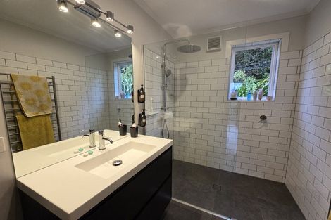 Photo of property in 106 Campbell Street, Karori, Wellington, 6012