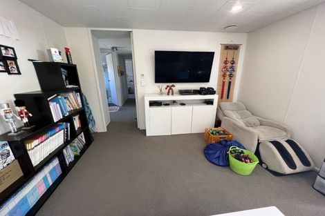 Photo of property in 2/1 Thomas Road, Flat Bush, Auckland, 2019