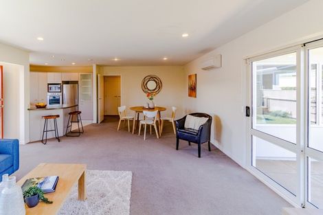 Photo of property in 1b Oxford Street, Taradale, Napier, 4112