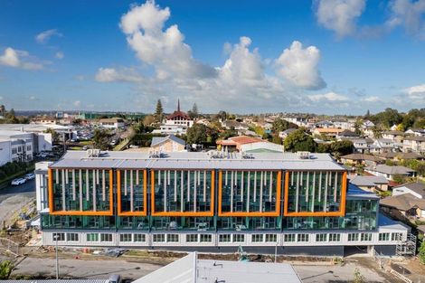 Photo of property in 2e/30 Westward Ho, Glen Eden, Auckland, 0602