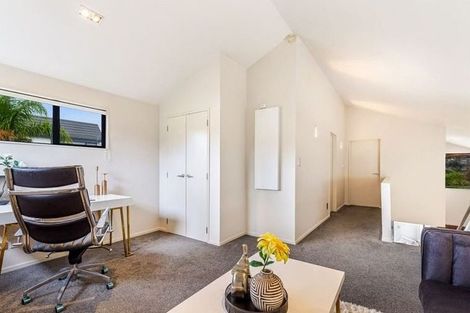 Photo of property in 48a Picasso Drive, West Harbour, Auckland, 0618