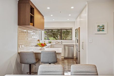 Photo of property in 2/65 Granville Drive, Massey, Auckland, 0614