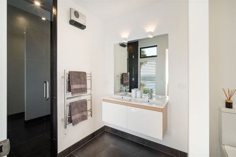 Photo of property in 24 Marama Crescent, Mount Pleasant, Christchurch, 8081