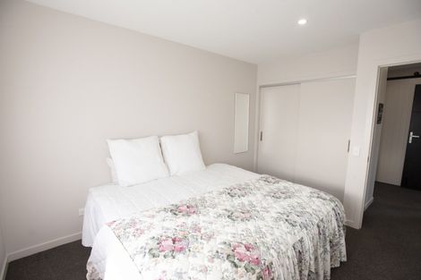 Photo of property in 216 Park Street, Winton, 9720