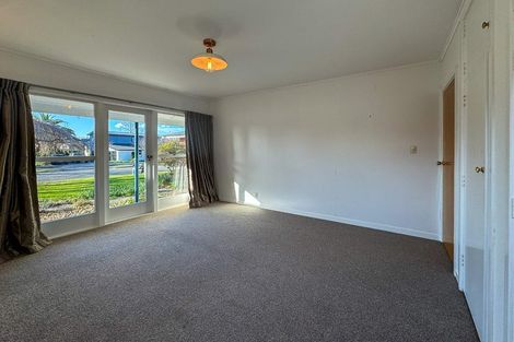 Photo of property in 11 Tuirau Place, Ilam, Christchurch, 8041