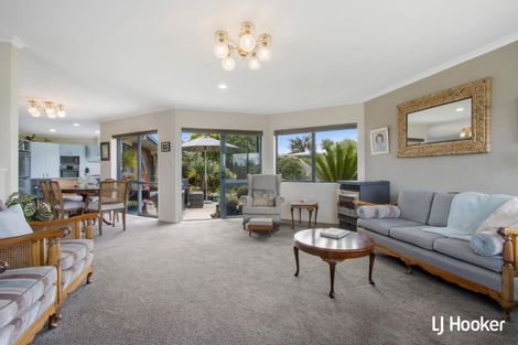 Photo of property in 98 Koutunui Road, Athenree, Katikati, 3177