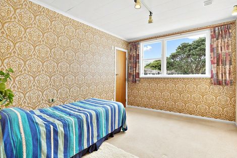 Photo of property in 86 Rawhiti Road, Pukerua Bay, 5026