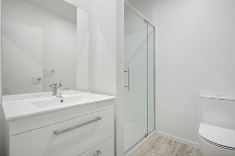 Photo of property in 4/17 Victoria Road, Mount Maunganui, 3116