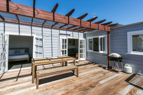 Photo of property in 22 Simla Terrace, Hospital Hill, Napier, 4110