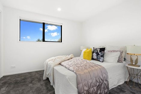 Photo of property in 8/137 Tirimoana Road, Te Atatu South, Auckland, 0602