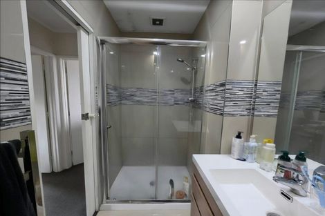 Photo of property in 2/57 Cardiff Road, Pakuranga, Auckland, 2010