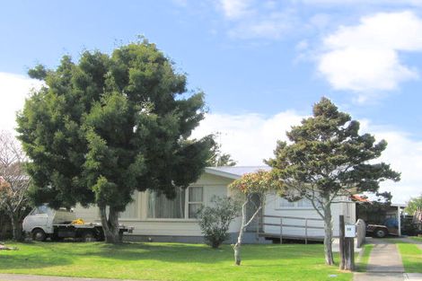 Photo of property in 15 Tahara Crescent, Mount Maunganui, 3116