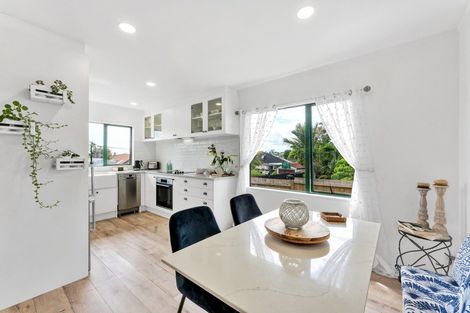 Photo of property in 22b Vincent Street, Howick, Auckland, 2014