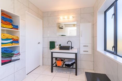 Photo of property in 16 Matukituki Crescent, Twizel, 7901