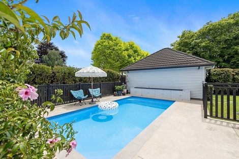 Photo of property in 6 Strowan Avenue, Fairfield, Hamilton, 3214