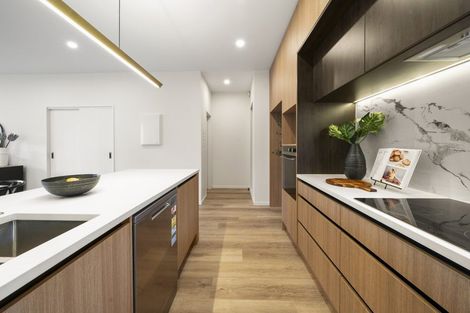 Photo of property in 1/18 Handley Avenue, Narrow Neck, Auckland, 0624