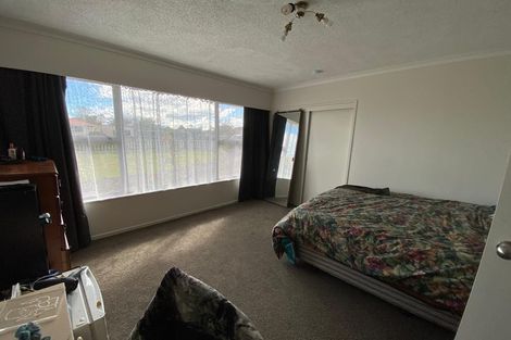 Photo of property in 24 High Street South, Eltham, 4322